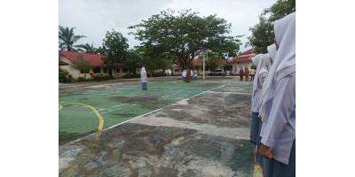 Kegiatan Upacara Bendera